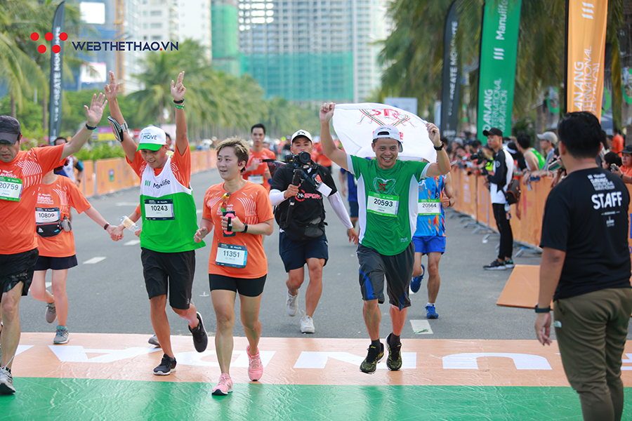 Những người hùng thầm lặng tạo nên sự thành công của Manulife Danang International Marathon Những người hùng thầm lặng tạo nên sự thành công của Manulife Danang International Marathon